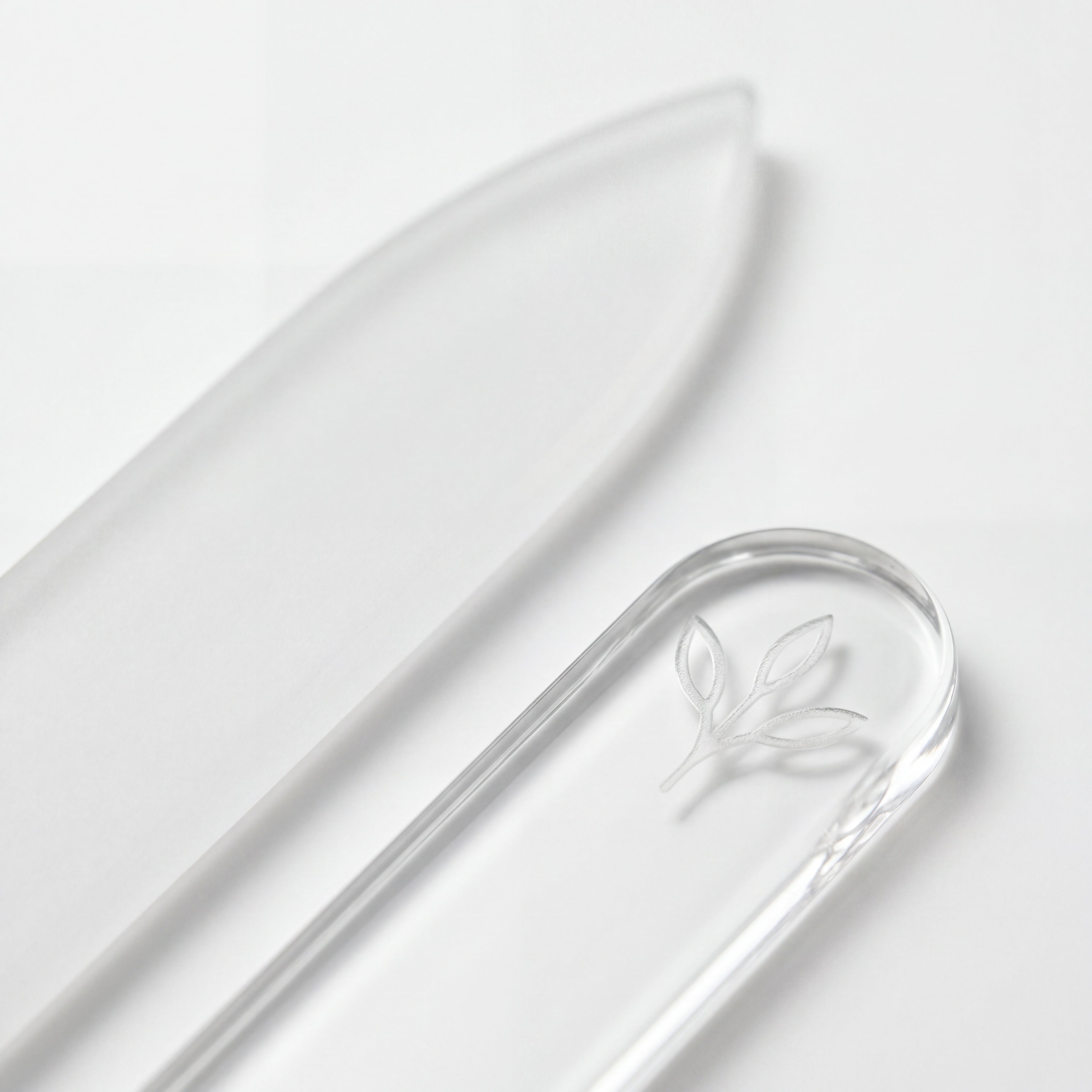 The Crystal File alongside the Botanic Cuticle Serum, Steps 02 and 03 of the four-part Hand Ritual